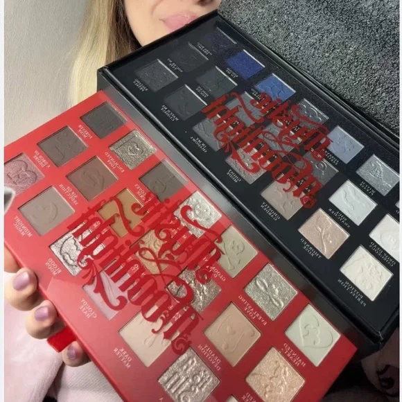 P. Louise Mystic Moonlight Eyeshadow Palette BNIB - Picture 10 of 15